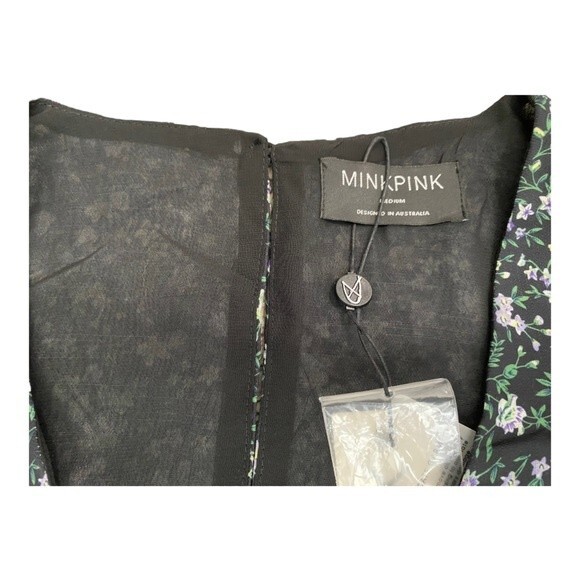 MINKPINK REVOLVE‎ Rivera V Neck Ruched Top in Multi NWT Size M Floral Black - Picture 4 of 12